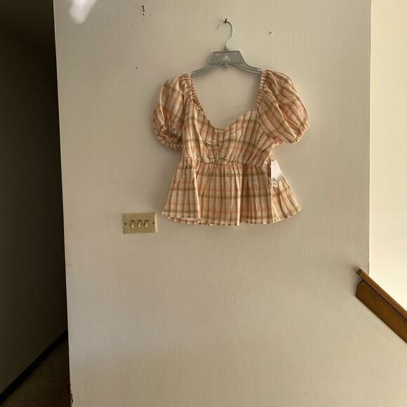 NWT BP beige and pink plaid short sleeve top Size S 100% cotton - Picture 3 of 7